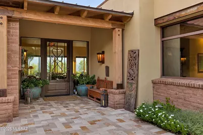 6167 W Seven Saguaros Circle, Marana, AZ 85658 - Photo 9