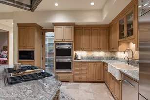 6167 W Seven Saguaros Cir, Marana, AZ 85658 - Photo 15