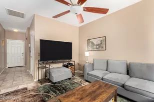 7012 S Red Maids Dr, Tucson, AZ 85756 - Photo 7