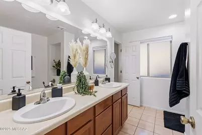 102 S Beyerville Place, Sahuarita, AZ 85629 - Photo 33