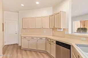 496 W Knotwood St, Green Valley, AZ 85614 - Photo 21