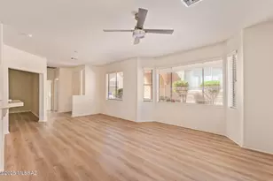 496 W Knotwood St, Green Valley, AZ 85614 - Photo 7