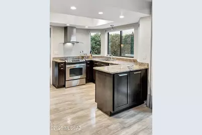 8335 N Lee Trevino Ci Drive, Tucson, AZ 85742 - Photo 9