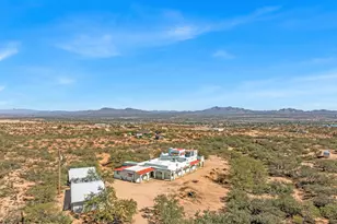 1140 W Jennella Dr, Benson, AZ 85602 - Photo 3