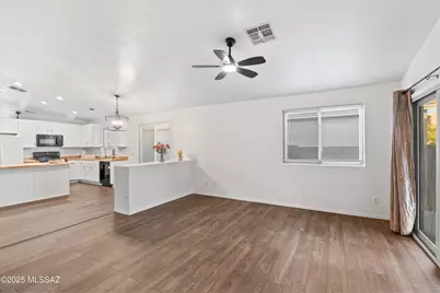 8806 E Mountain Spring Drive, Tucson, AZ 85747 - Photo 13