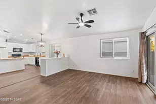 8806 E Mountain Spring Dr, Tucson, AZ 85747 - Photo 13