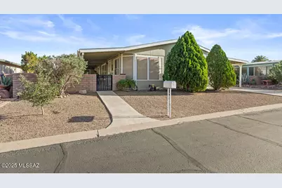 107 W Mora Drive, Green Valley, AZ 85614 - Photo 1