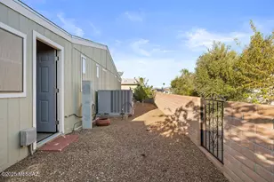 107 W Mora Dr, Green Valley, AZ 85614 - Photo 23