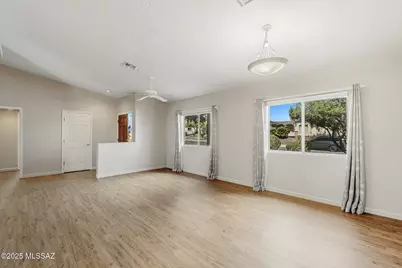 819 W Welcome Way, Green Valley, AZ 85614 - Photo 9