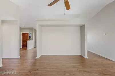 819 W Welcome Way, Green Valley, AZ 85614 - Photo 13