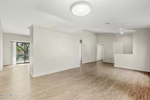 819 W Welcome Way, Green Valley, AZ 85614 - Photo 11