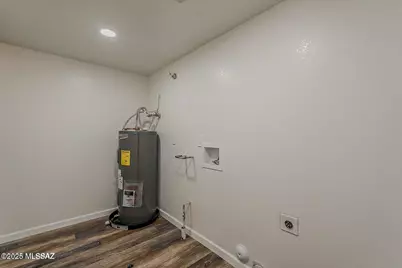 2770 W Camino De Las Grutas, Tucson, AZ 85742 - Photo 17