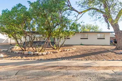 6126 E 33rd Street, Tucson, AZ 85711 - Photo 3