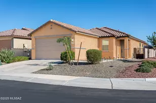 10636 W Harrigan Dr, Marana, AZ 85653 - Photo 3