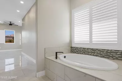 10355 N La Cholla Boulevard, Oro Valley, AZ 85742 - Photo 29