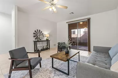 468 W Windham Boulevard, Green Valley, AZ 85614 - Photo 7