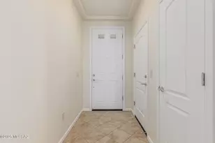 844 Broken Hills Dr, Green Valley, AZ 85614 - Photo 5