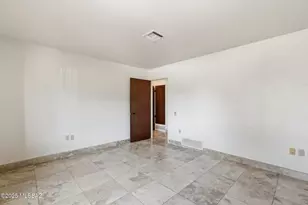 1225 N Abrego Dr, Green Valley, AZ 85614 - Photo 31