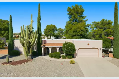 1225 N Abrego Drive, Green Valley, AZ 85614 - Photo 1
