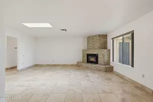 1225 N Abrego Dr, Green Valley, AZ 85614 - Photo 11