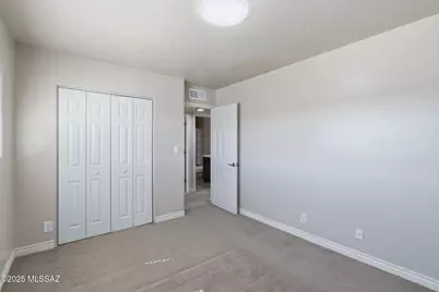 1447 S Jones Boulevard #E213, Tucson, AZ 85713 - Photo 19