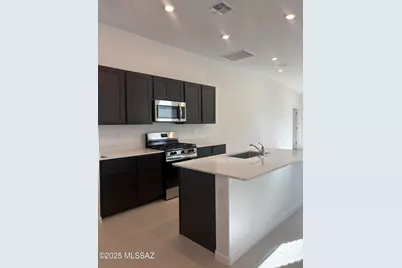 10293 W Sumullen Street, Marana, AZ 85653 - Photo 7