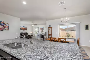 6839 S Portugal Ave, Tucson, AZ 85757 - Photo 13