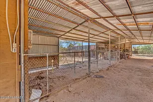 40970 S Staghorn Ln, Marana, AZ 85658 - Photo 17