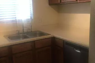 218 E Pastime Rd, Tucson, AZ 85705 - Photo 5