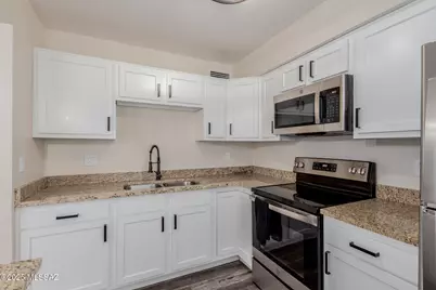 1366 S Avenida Polar #G205, Tucson, AZ 85710 - Photo 7