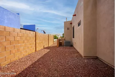 1096 Vista De Los Alamos, Rio Rico, AZ 85648 - Photo 31