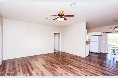 560 E Circle B Road, Willcox, AZ 85643 - Photo 17