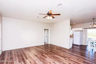 560 E Circle B Rd, Willcox, AZ 85643 - Photo 17