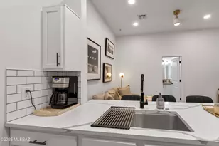 2018 E River Rd, Tucson, AZ 85718 - Photo 9