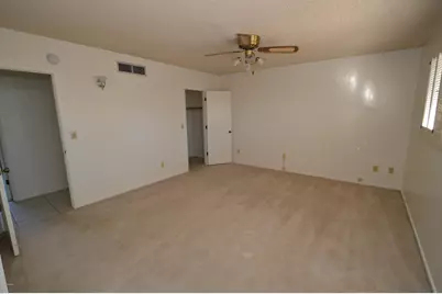 7722 E Knollwood Circle, Tucson, AZ 85750 - Photo 17