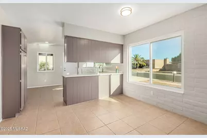 9761 E Sellarole Road, Tucson, AZ 85730 - Photo 11