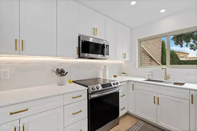 4574 E Camino De Oro, Tucson, AZ 85718 - Photo 13