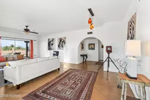 1995 W Ashbrook Dr, Tucson, AZ 85704 - Photo 9