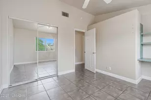 2862 N Tyndall Ave, Tucson, AZ 85719 - Photo 19