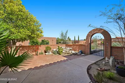 3480 S Via De La Ramita, Green Valley, AZ 85622 - Photo 7