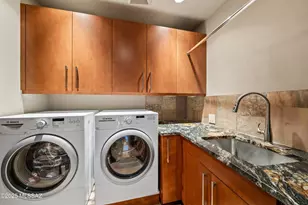 1327 E Desert Garden Dr, Tucson, AZ 85718 - Photo 43