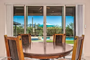 10936 N Ledge Stone Dr, Tucson, AZ 85742 - Photo 11