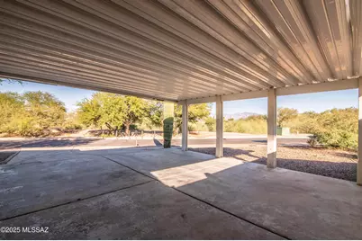 9011 N Valgrind Lane, Tucson, AZ 85743 - Photo 11