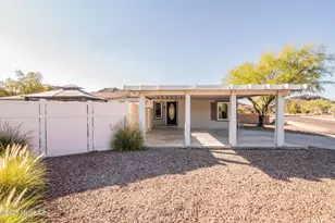 9011 N Valgrind Ln, Tucson, AZ 85743 - Photo 9
