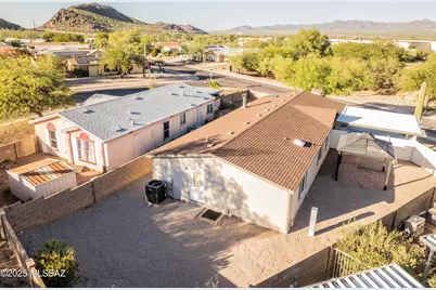 9011 N Valgrind Lane, Tucson, AZ 85743 - Photo 47