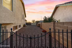 1530 W Dusk Glow Loop, Tucson, AZ 85704 - Photo 11