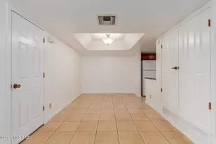 8271 N Oracle Rd, Tucson, AZ 85704 - Photo 7