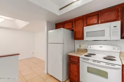 8271 N Oracle Rd. #144, Tucson, AZ 85704 - Photo 13