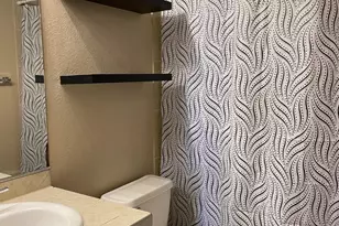 1810 E Blacklidge Dr, Tucson, AZ 85719 - Photo 7