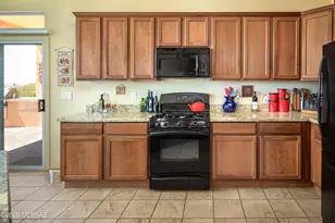 13529 N Buckhorn Cholla Dr, Marana, AZ 85658 - Photo 7